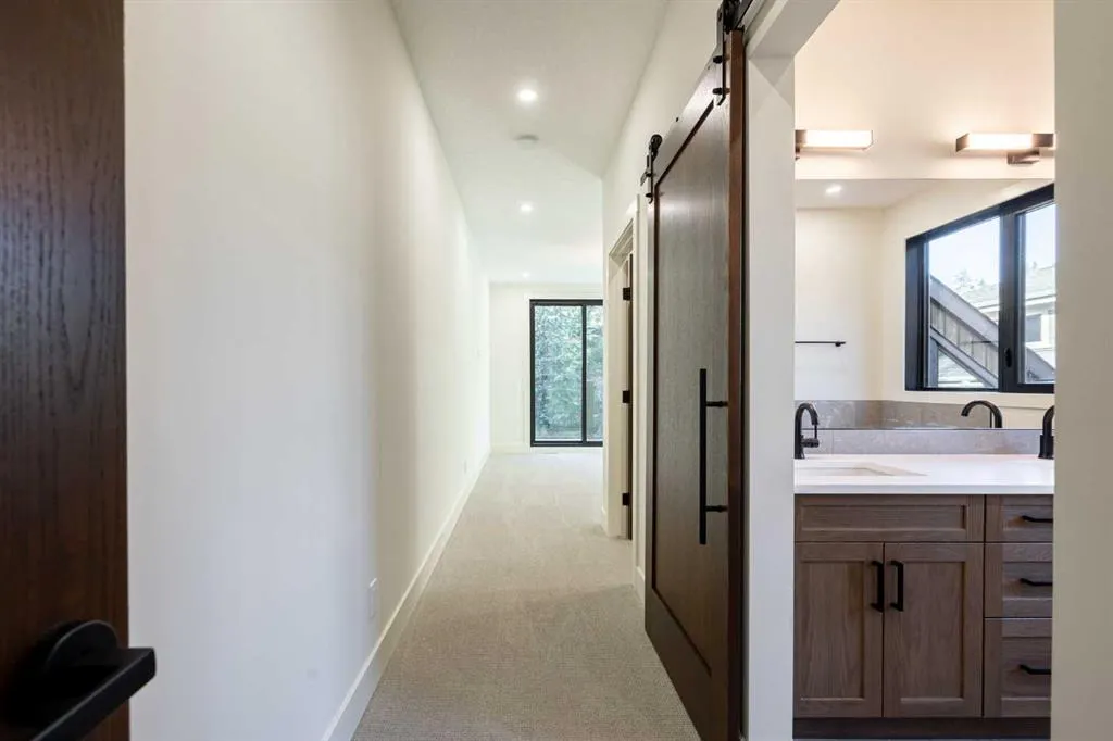 269B Three Sisters Drive