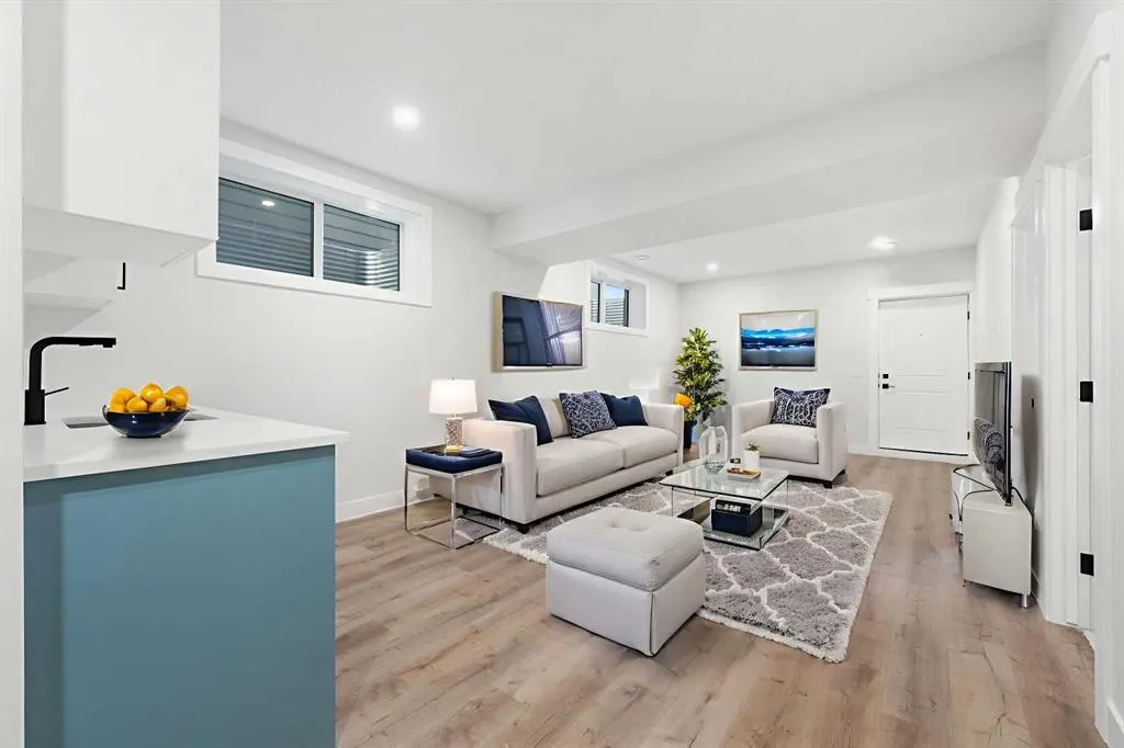 24 Sunvalley View