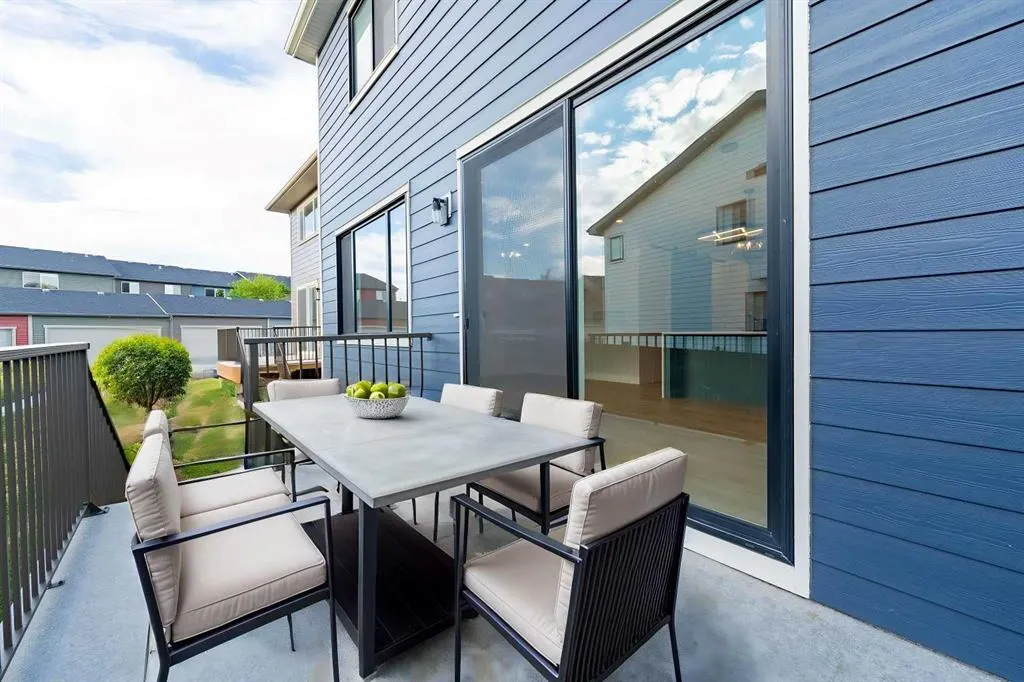 24 Sunvalley View
