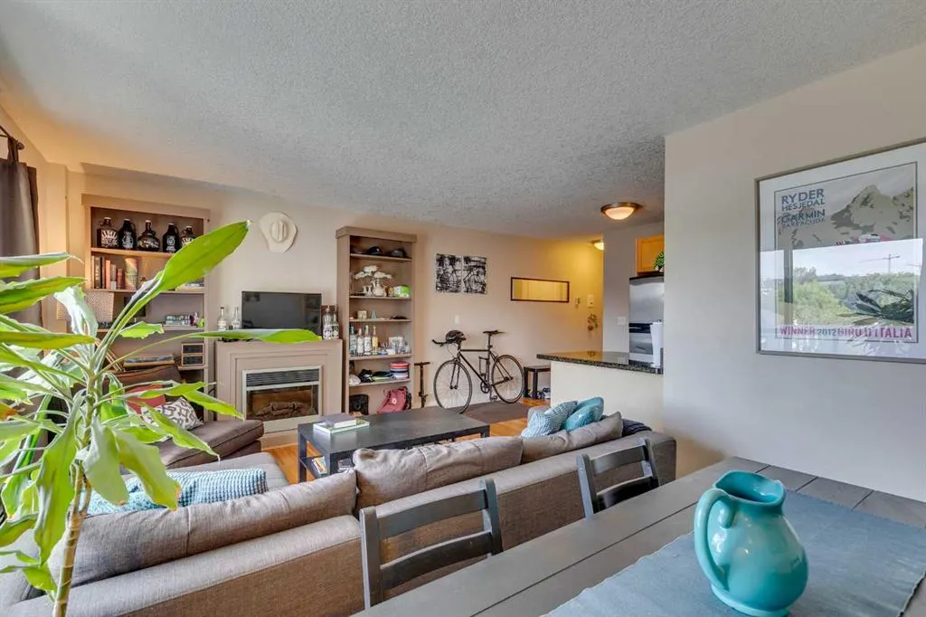 927 2 Avenue NW, #301