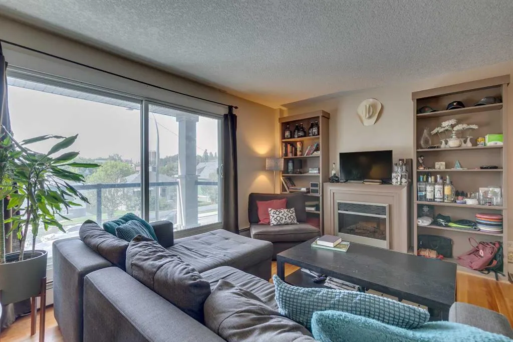 927 2 Avenue NW, #301