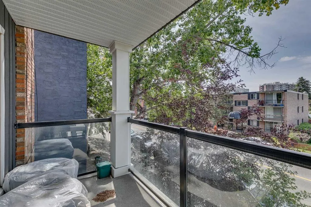 927 2 Avenue NW, #301