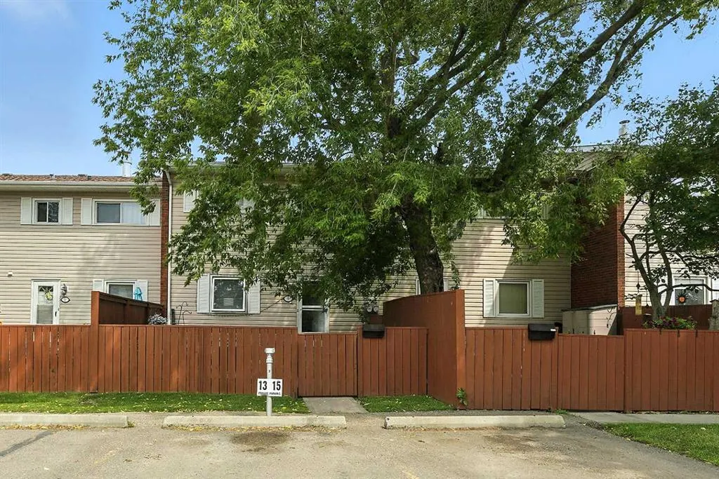 15 Stanton Street, #13