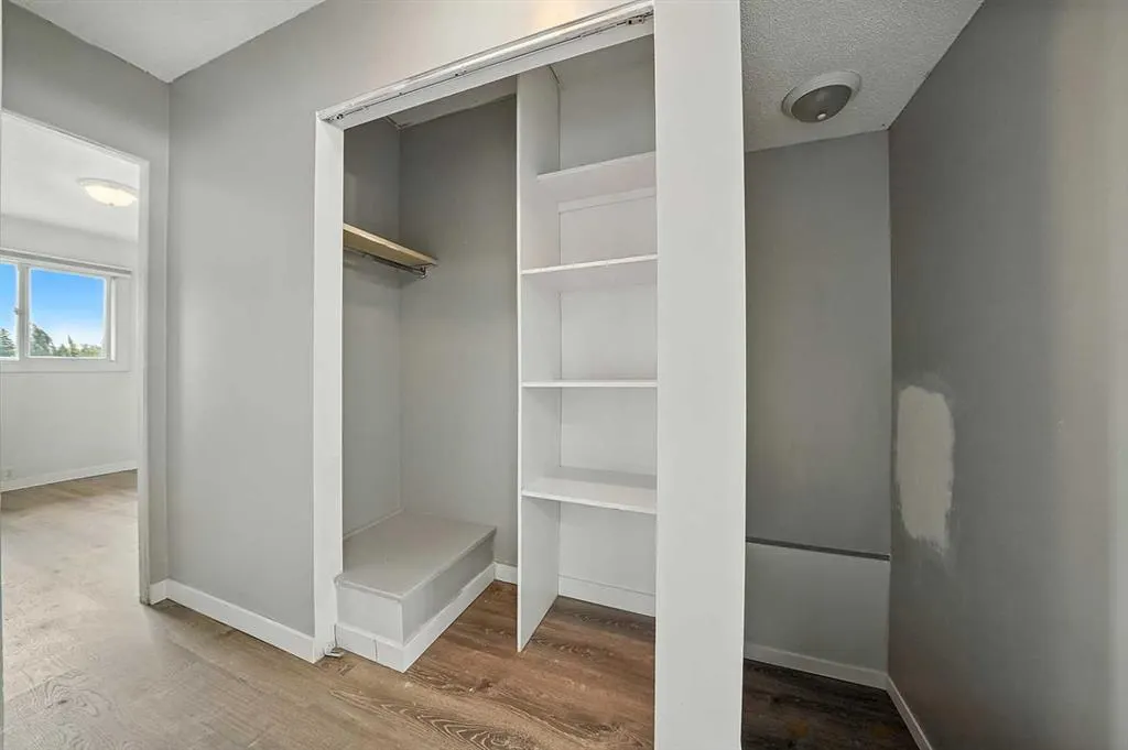 15 Stanton Street, #13