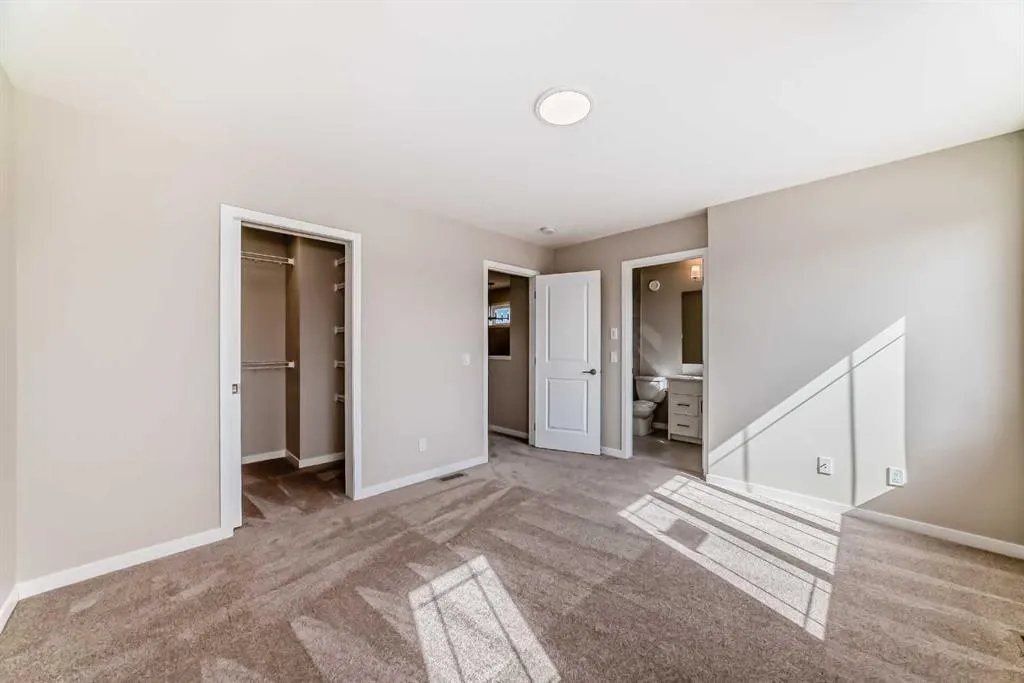 338 Ellen Park