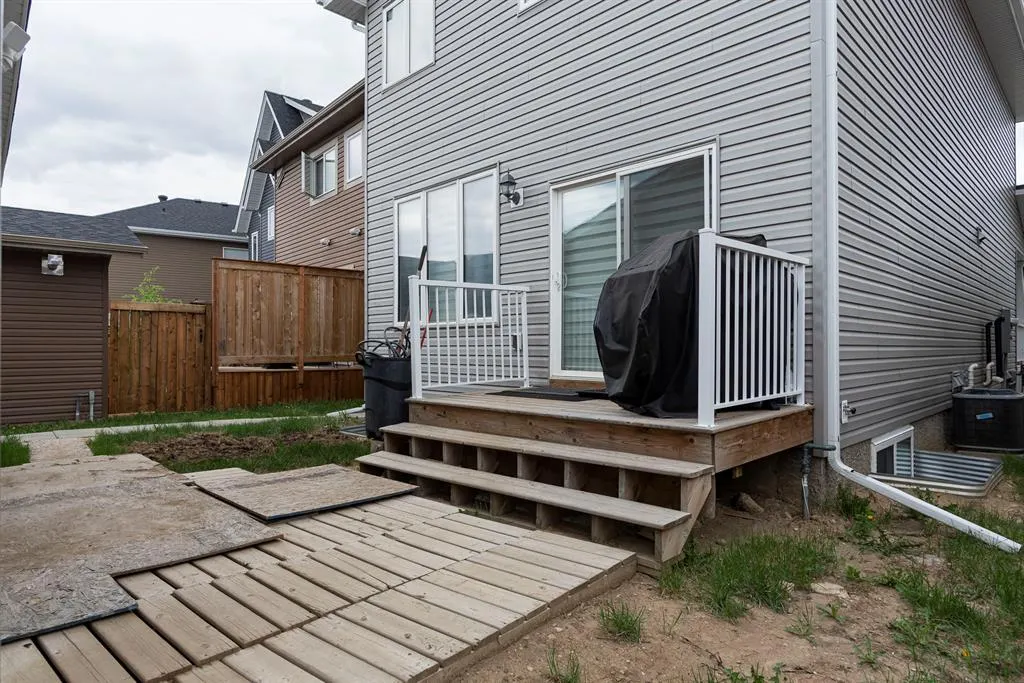 216 Comeau Crescent