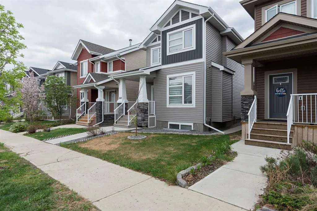 216 Comeau Crescent