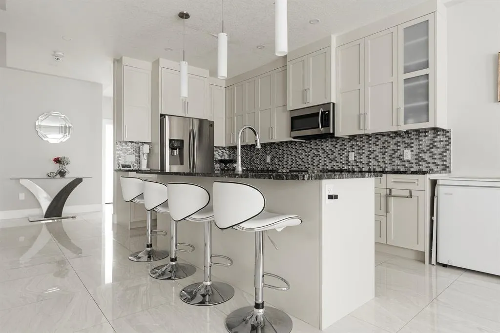 216 Comeau Crescent