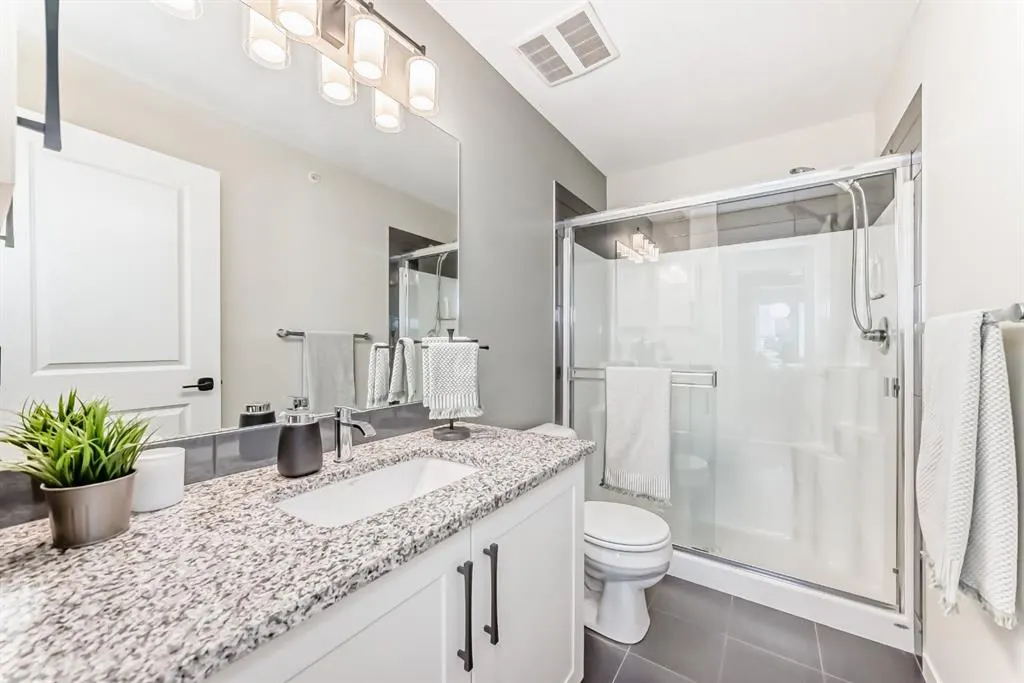 20 Mahogany Mews SE, #410