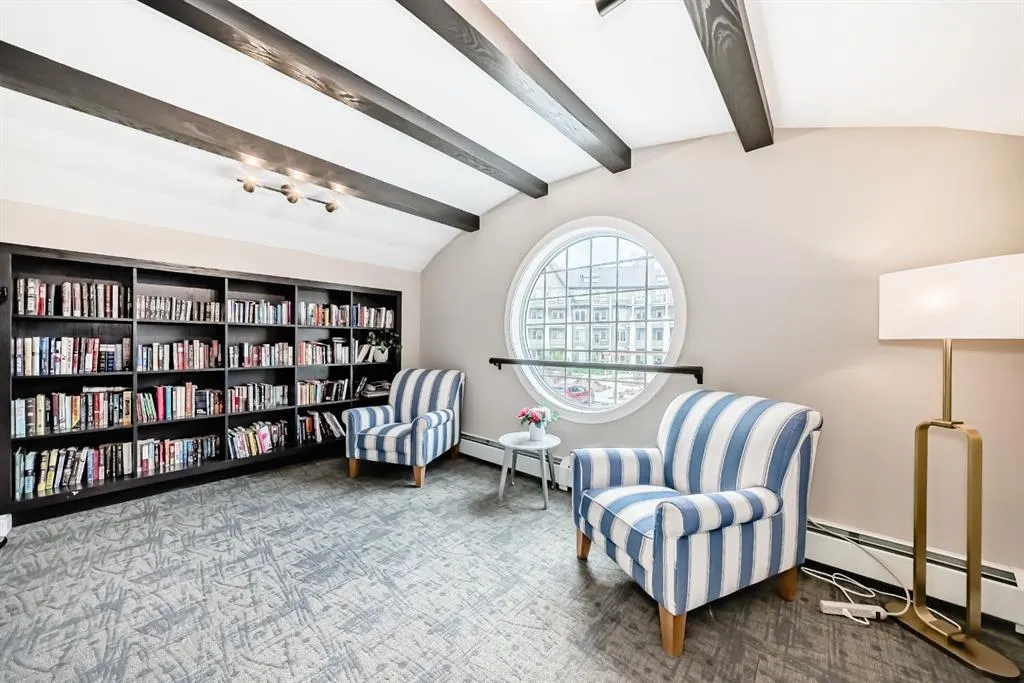 20 Mahogany Mews SE, #410