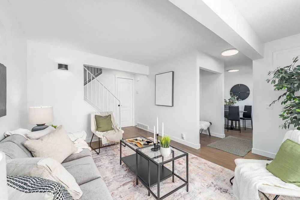 1055 72 Avenue NW, #20
