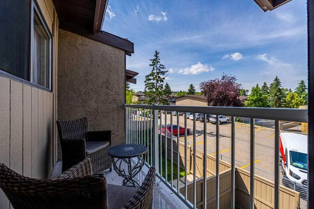 1055 72 Avenue NW, #20