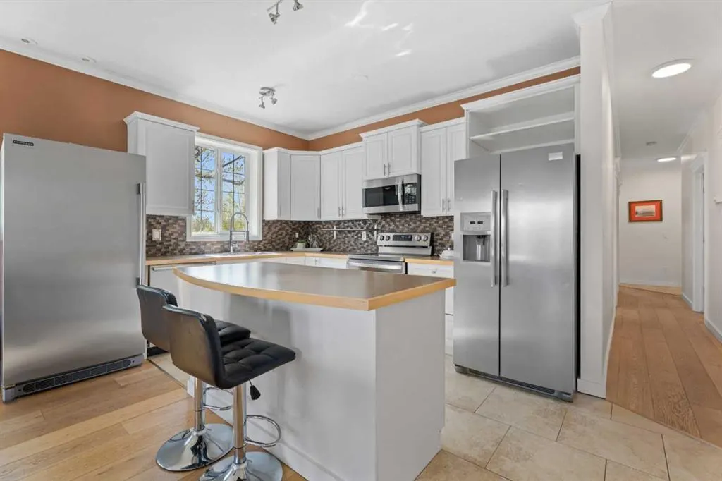 29 N Railway Street, #303