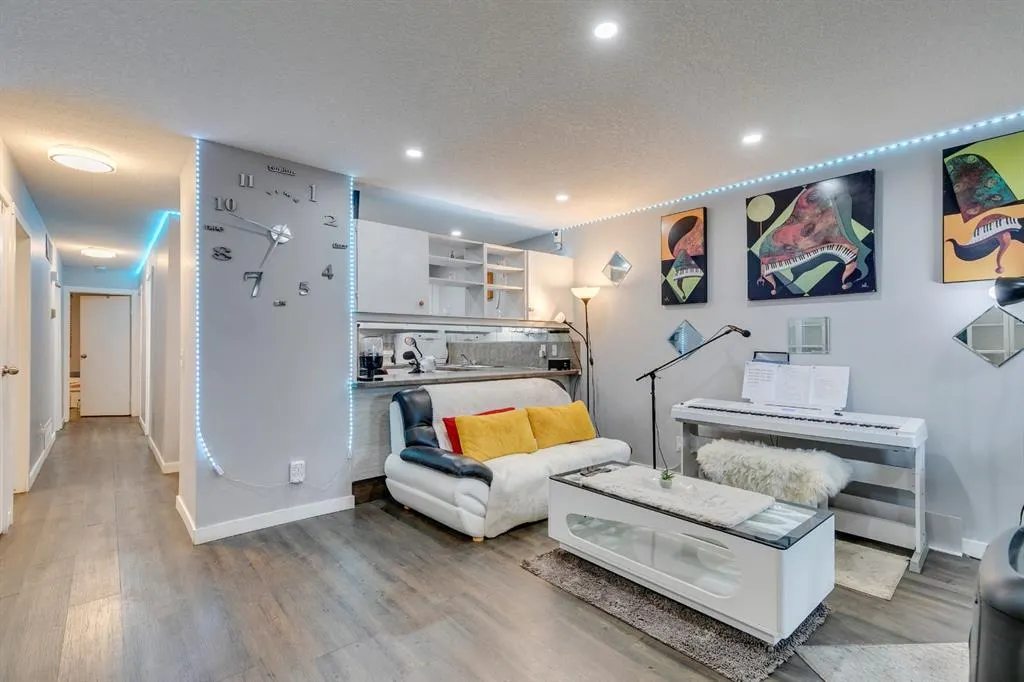 3705 Fonda Way SE, #5