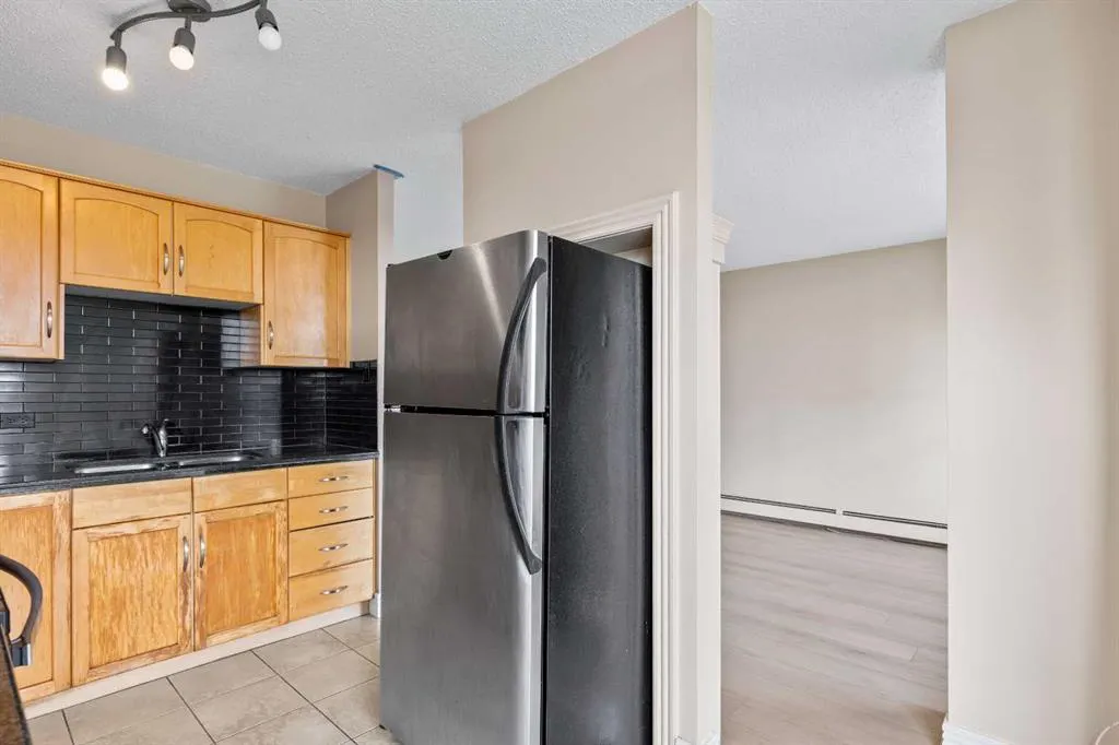 1123 13 Avenue SW, #704