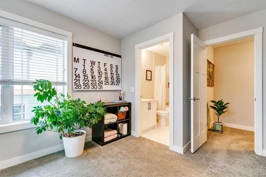 233 Auburn Meadows Drive SE