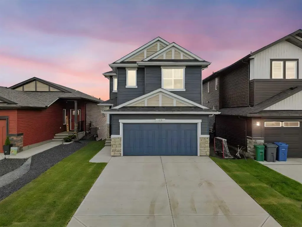49 Emerson Crescent