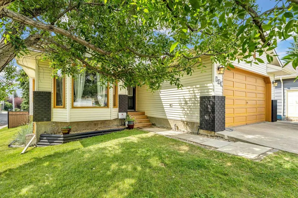 109 Downey Place