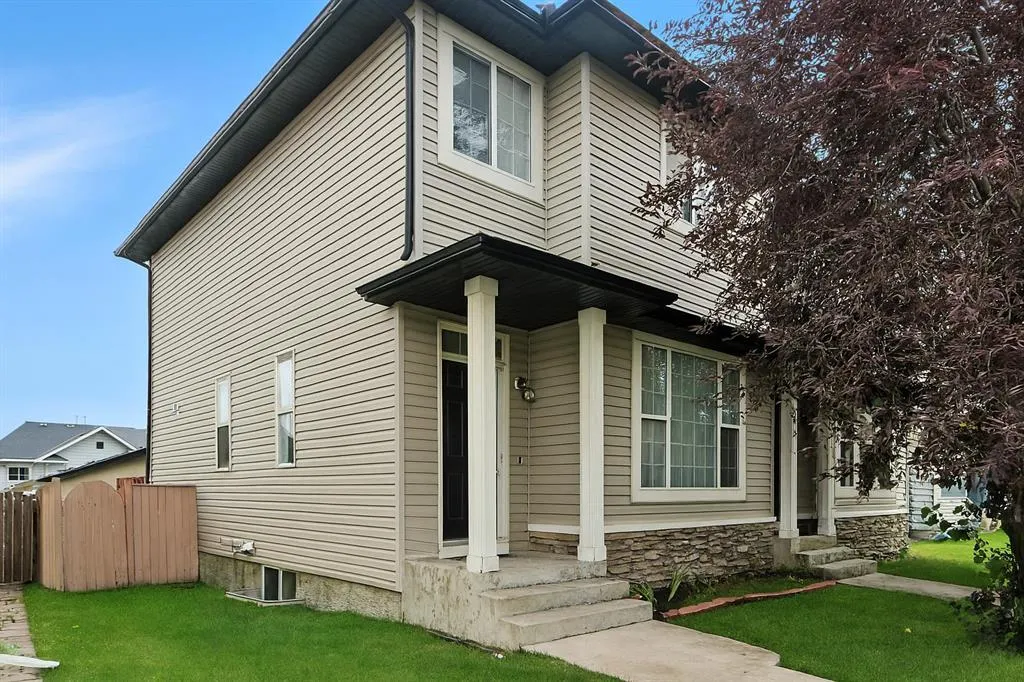 47 Covemeadow Close NE