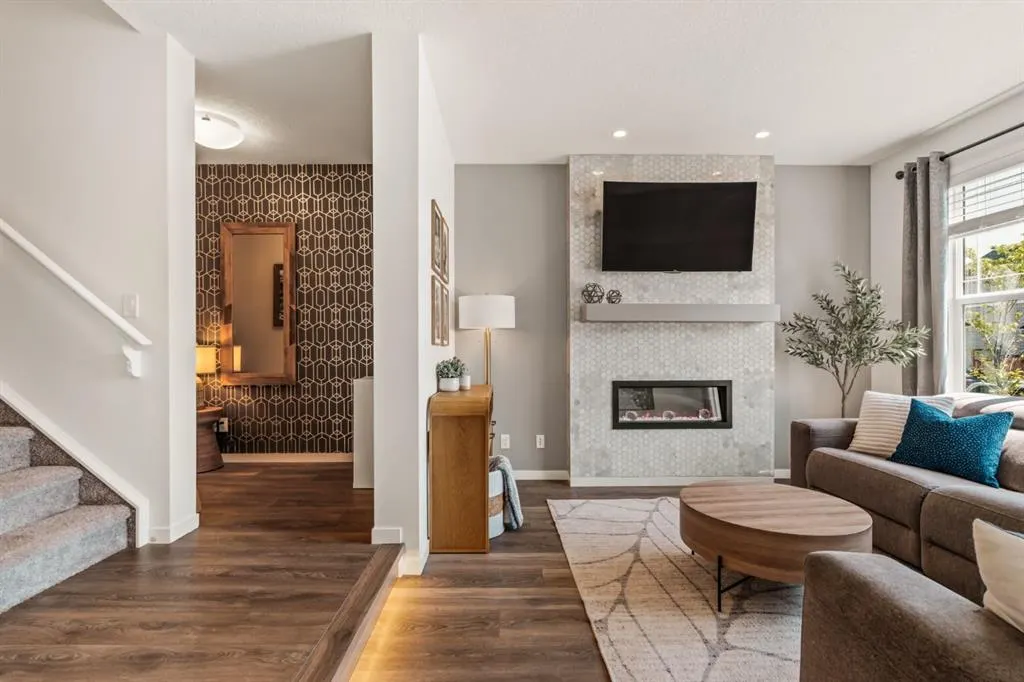 366 Magnolia Square SE