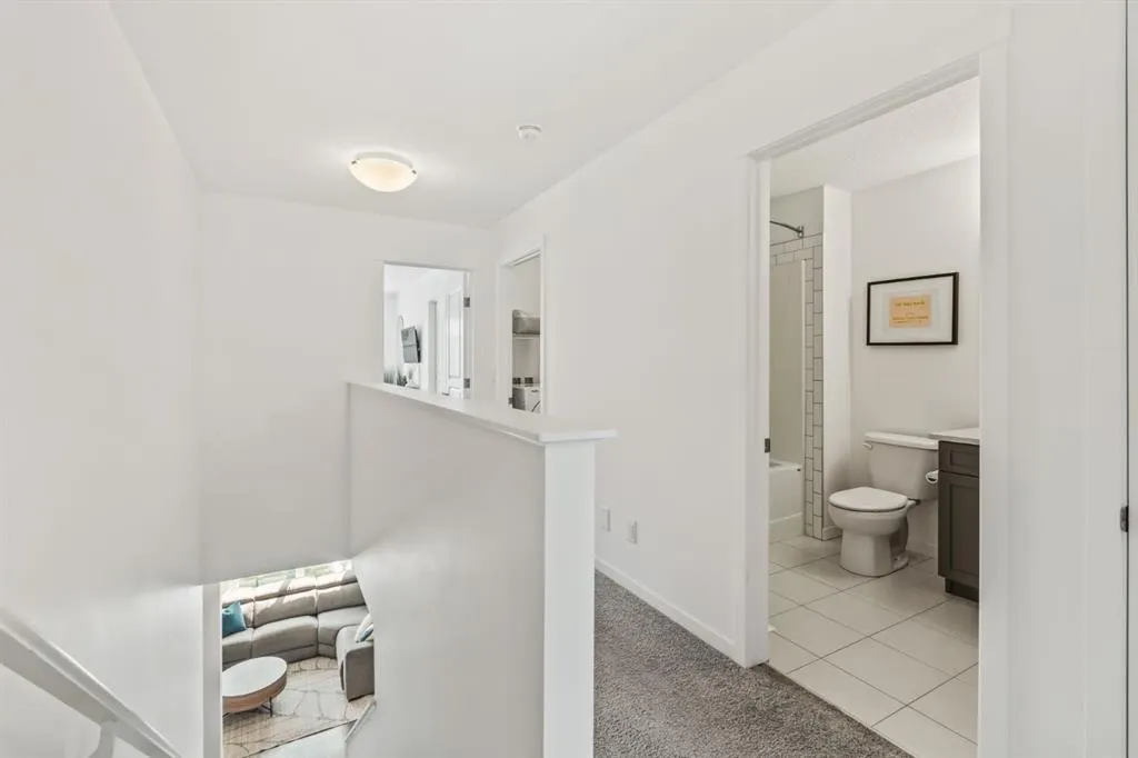 366 Magnolia Square SE
