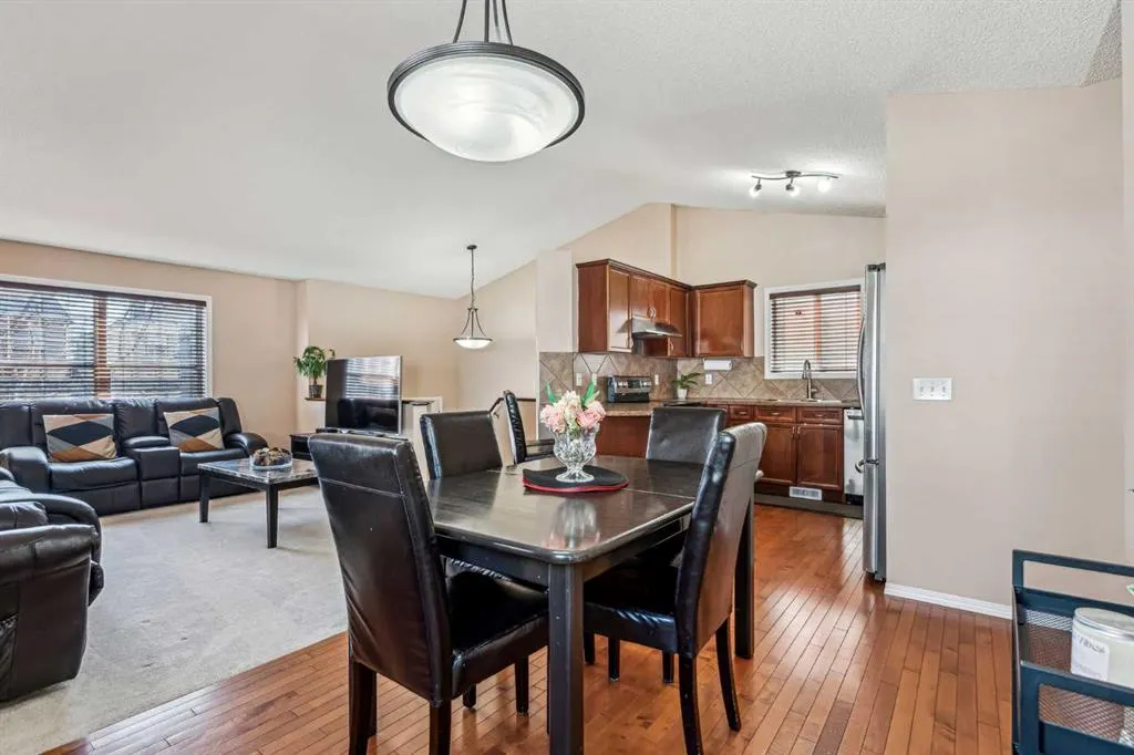 44 Covepark Place NE
