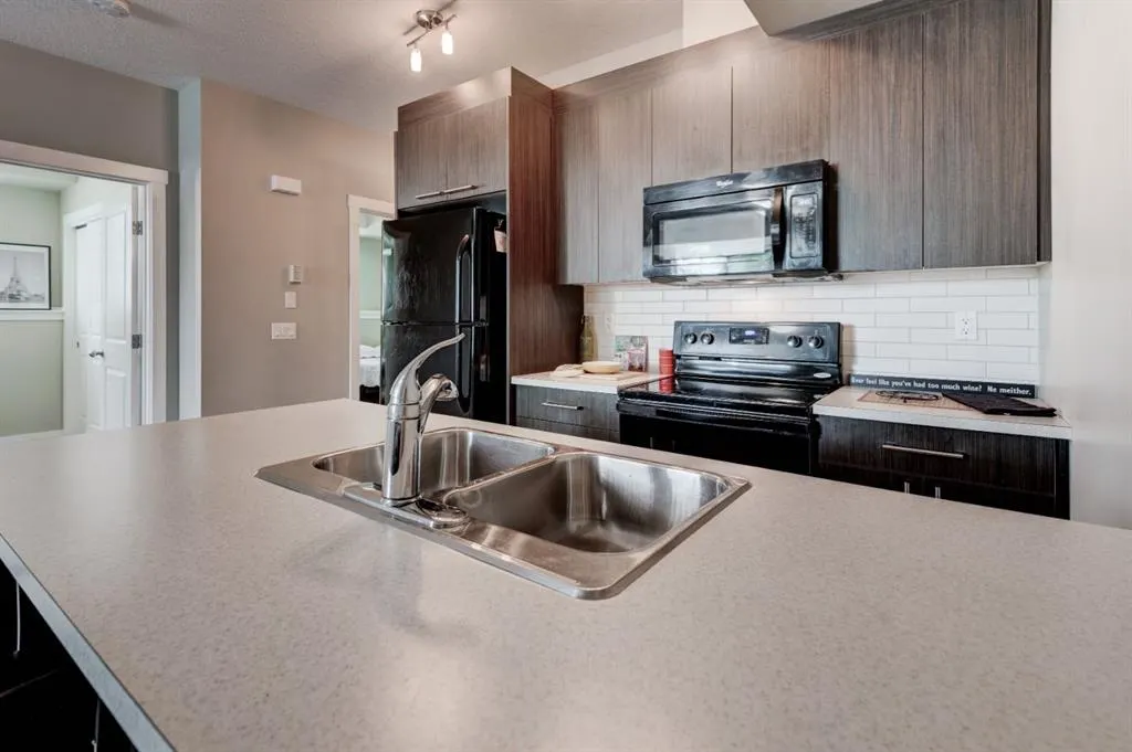 300 Marina Drive, #213