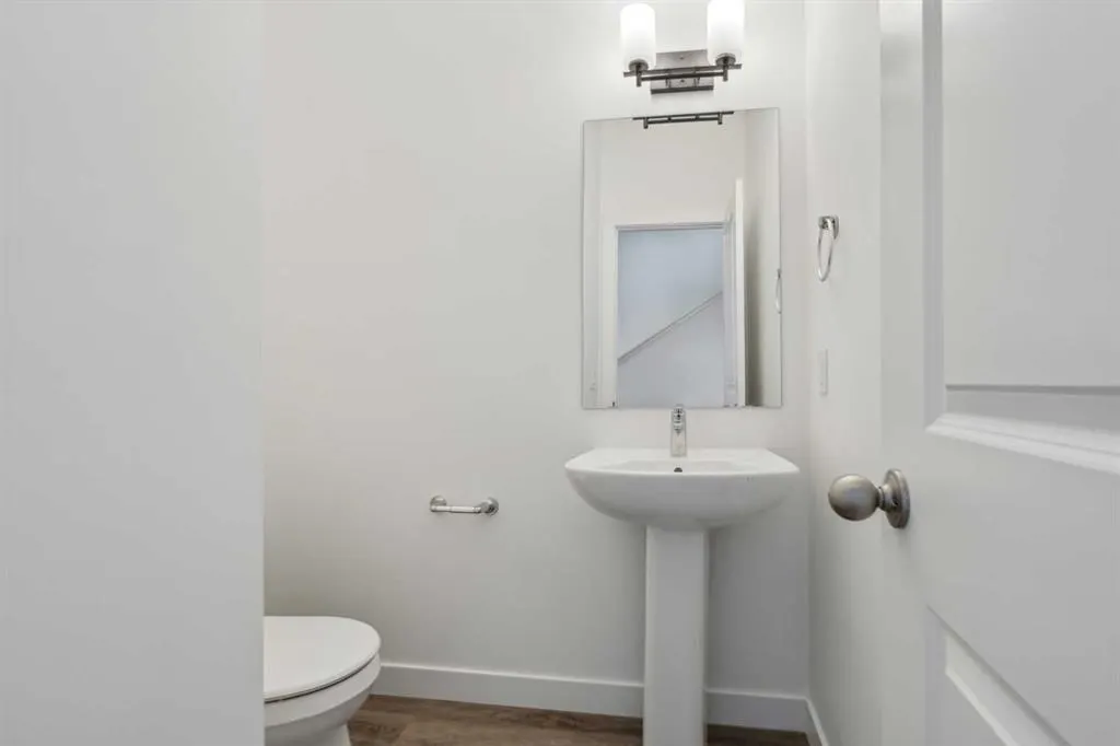 24 Rivercrest Drive, #202
