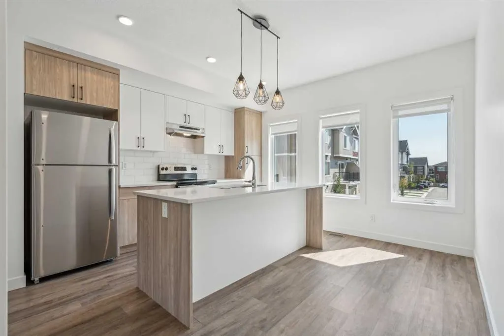 24 Rivercrest Drive, #202