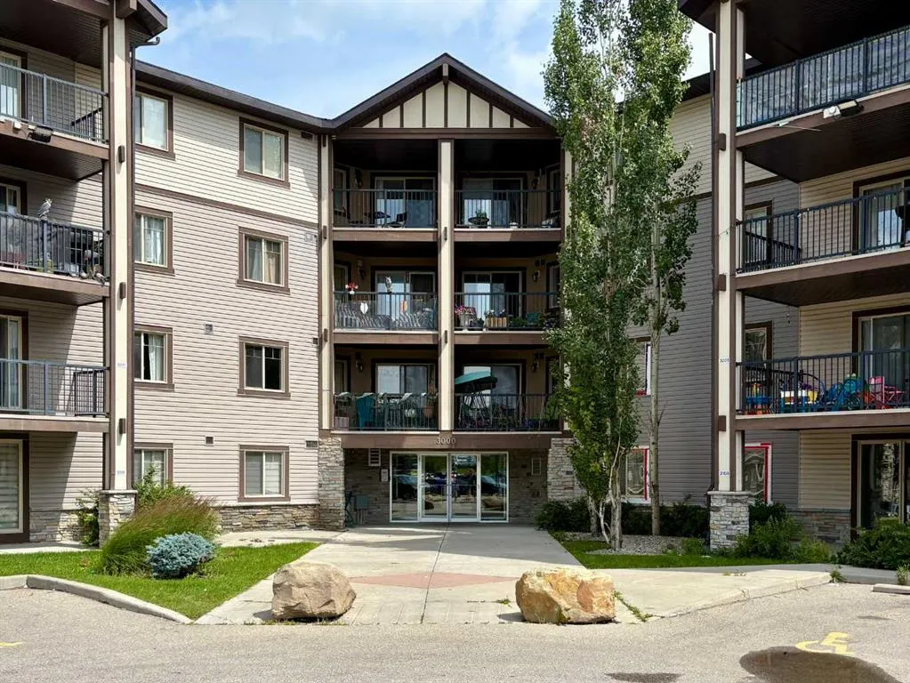 60 Panatella Street NW, #3418