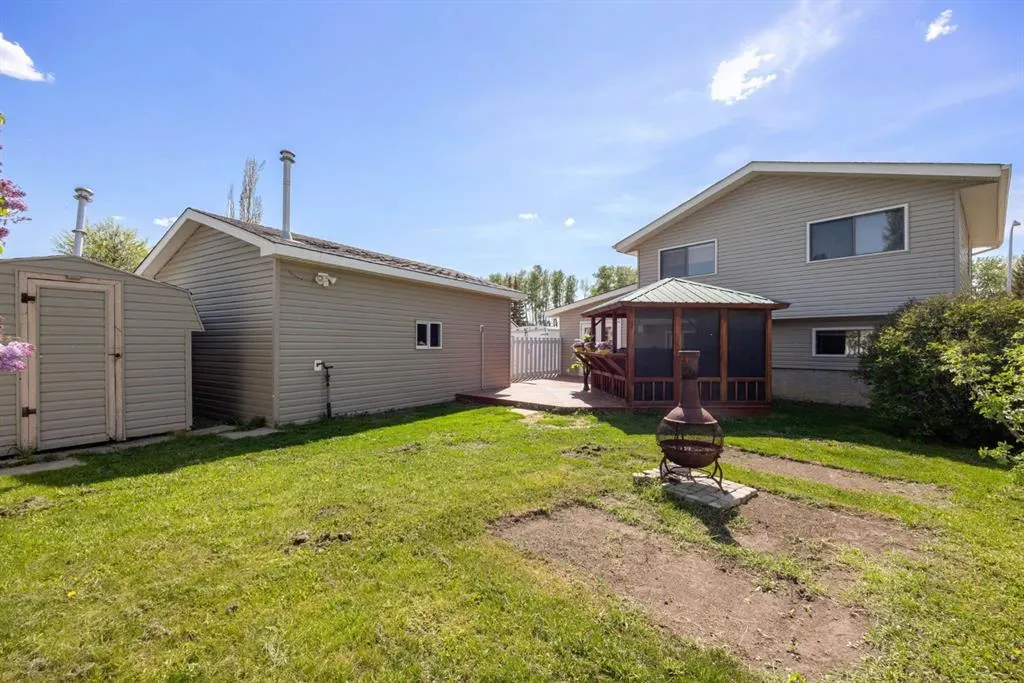 237 Ermine Crescent