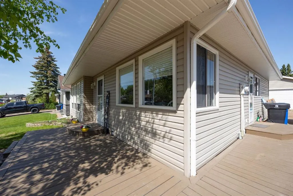 237 Ermine Crescent