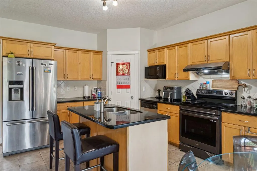 14 Royal Birch Terrace NW