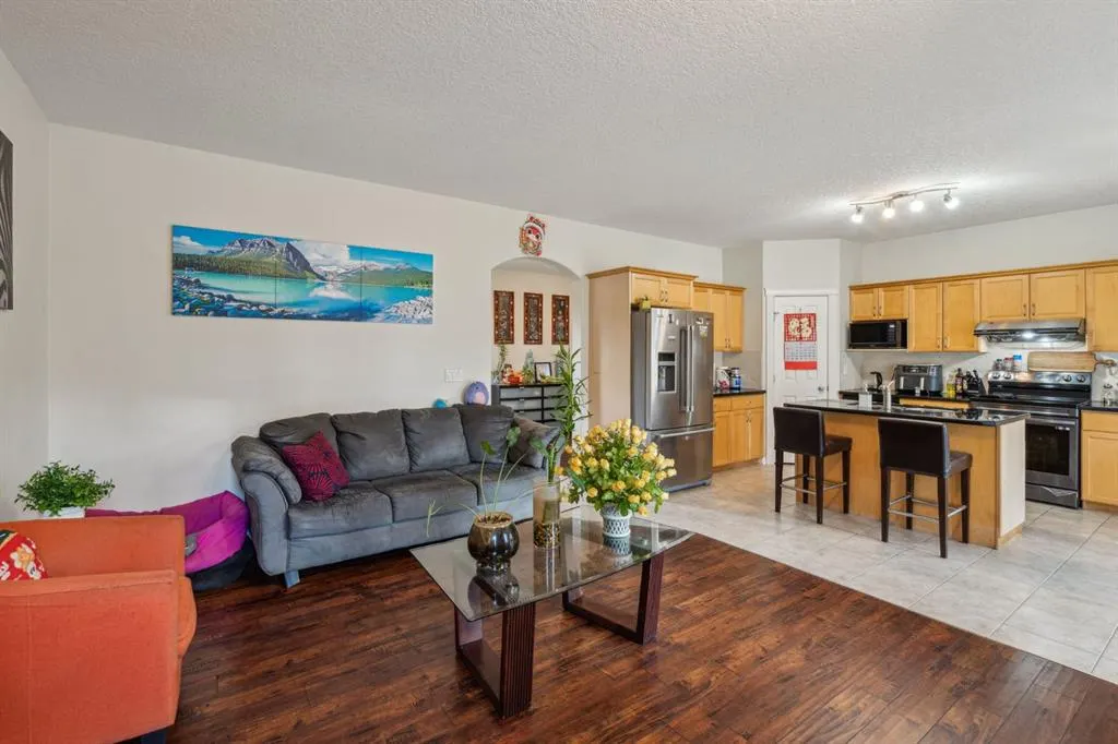 14 Royal Birch Terrace NW