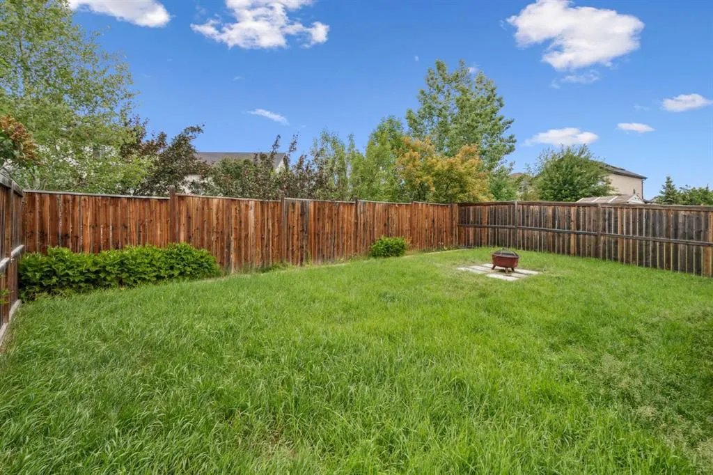 14 Royal Birch Terrace NW