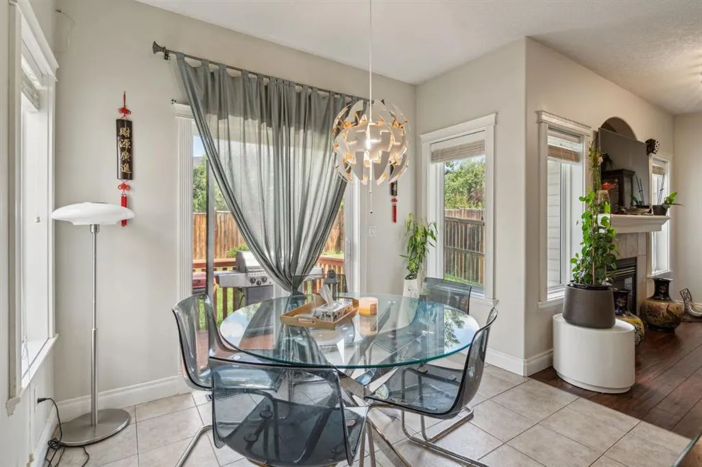 14 Royal Birch Terrace NW