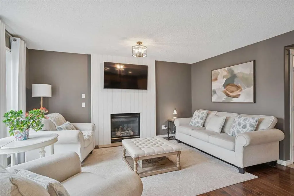 241 Westmount Crescent