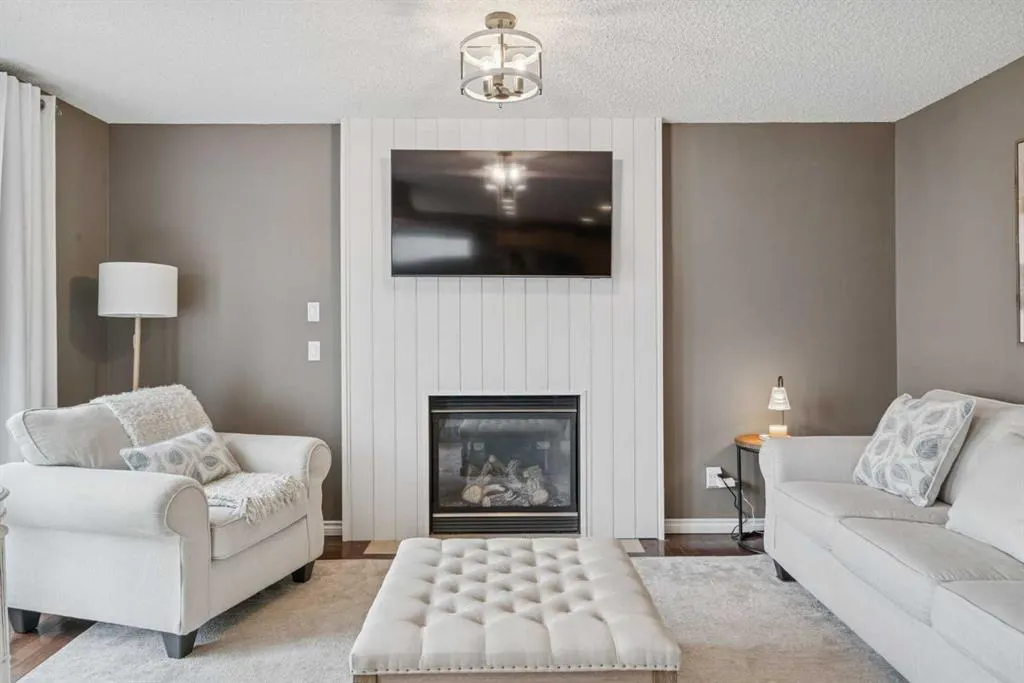 241 Westmount Crescent