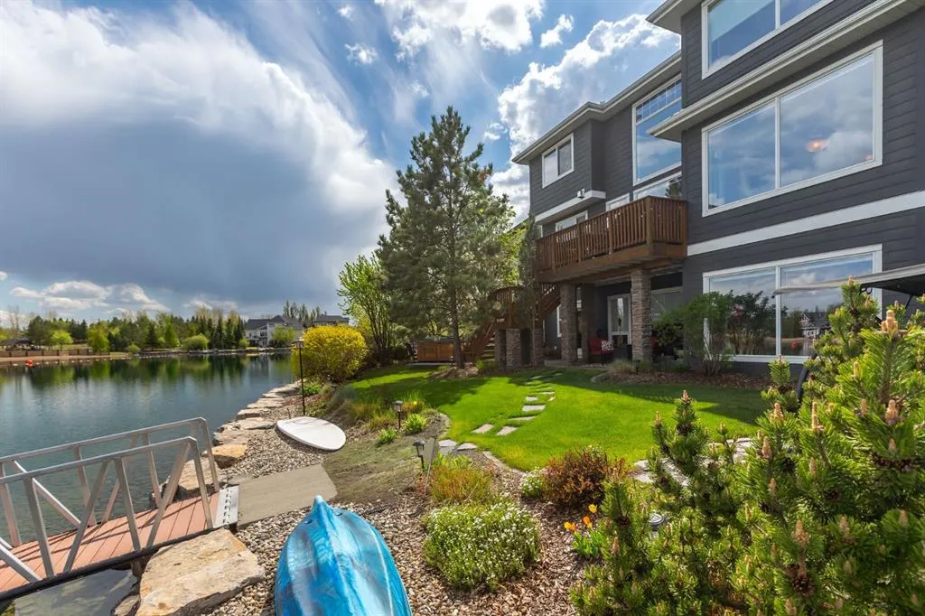 82 Auburn Sound Landing SE