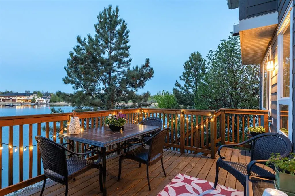 82 Auburn Sound Landing SE