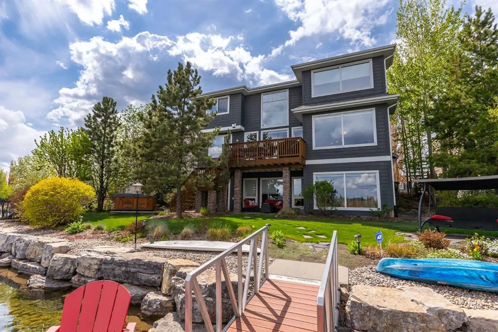 82 Auburn Sound Landing SE