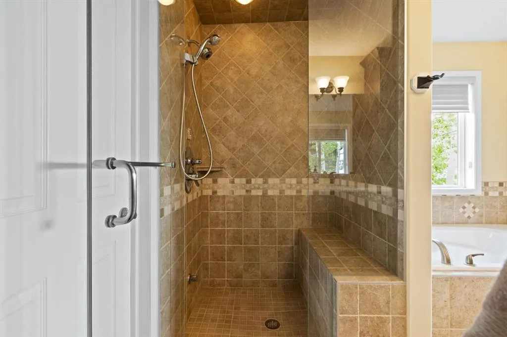 82 Auburn Sound Landing SE