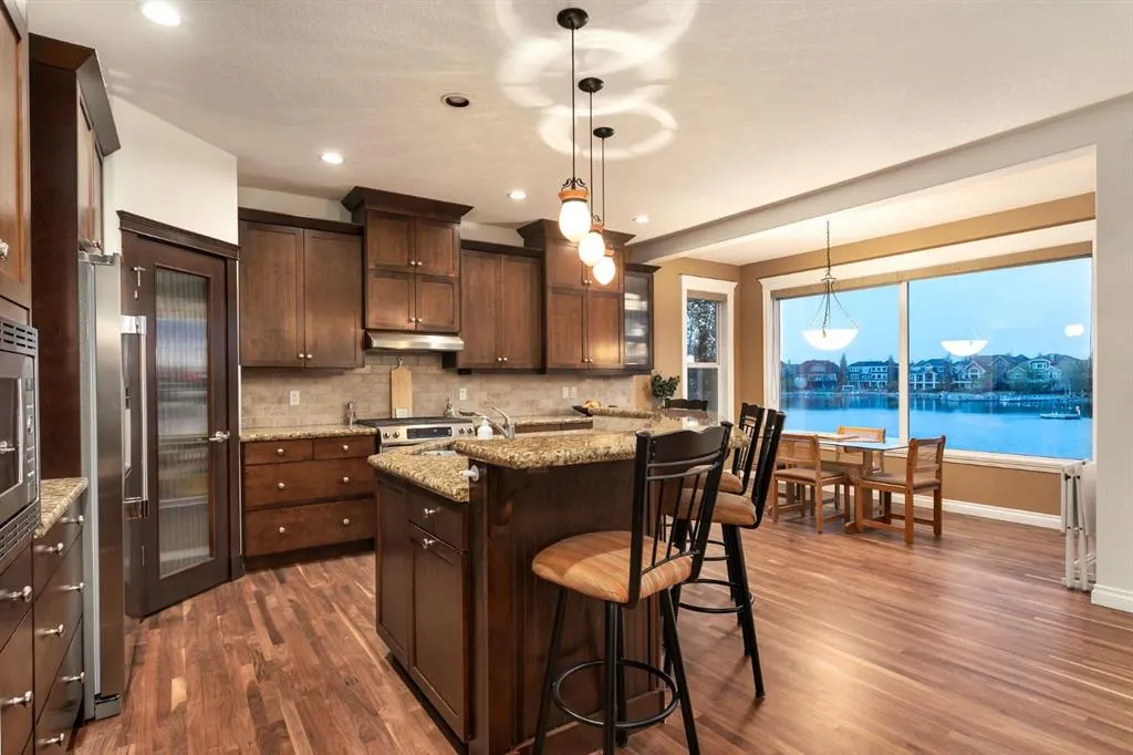 82 Auburn Sound Landing SE