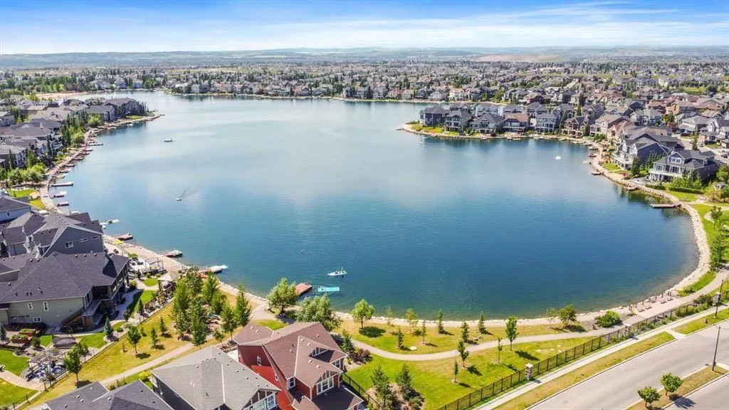 82 Auburn Sound Landing SE