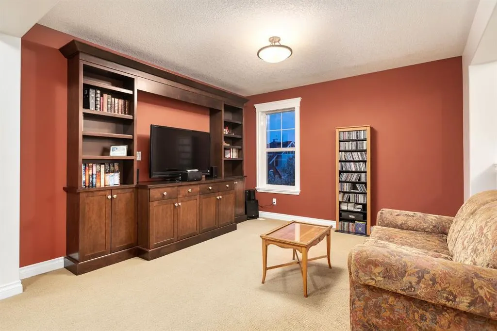 82 Auburn Sound Landing SE
