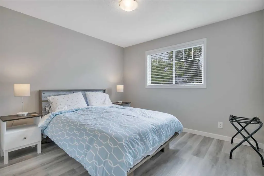 5220 50a Avenue, #1212