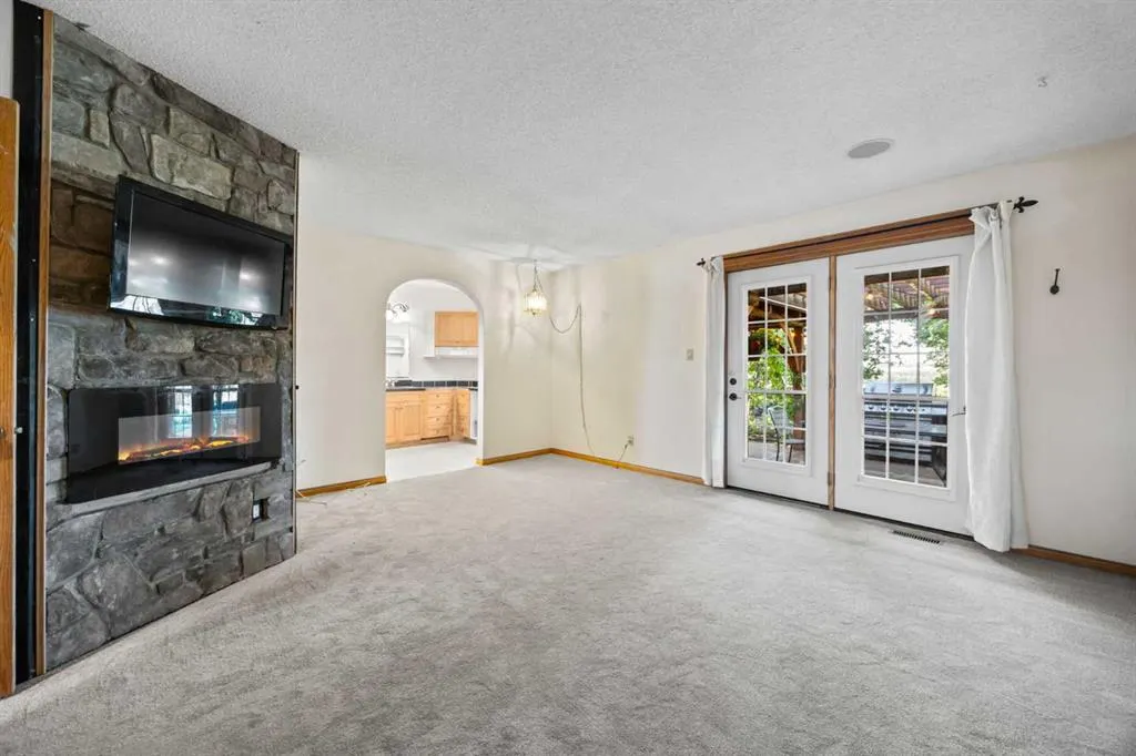 70 Downey Road