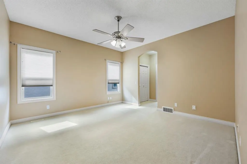 170 Gleneagles View