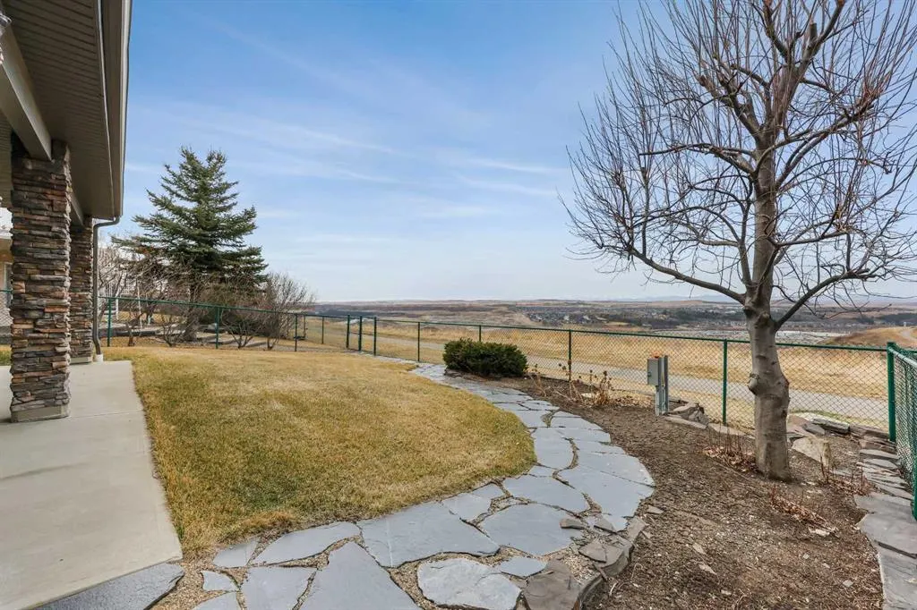 170 Gleneagles View