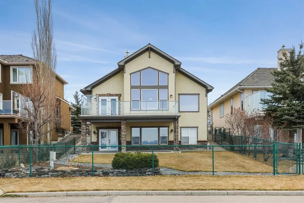 170 Gleneagles View
